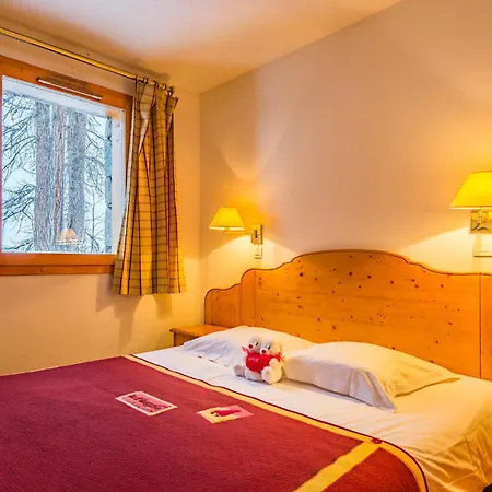 Travelski Select - Aspen 4 Stars * La Plagne