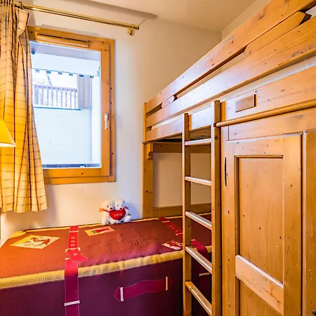 Travelski Select - Aspen 4 Stars *